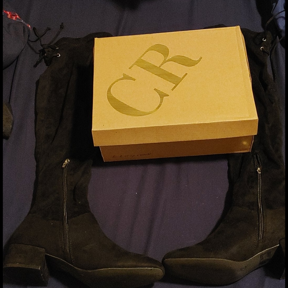 Women's clothing and size 8 women's shoes